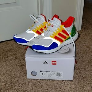 NWT Adidas Ultraboost x LEGO Colors Sz 5.5